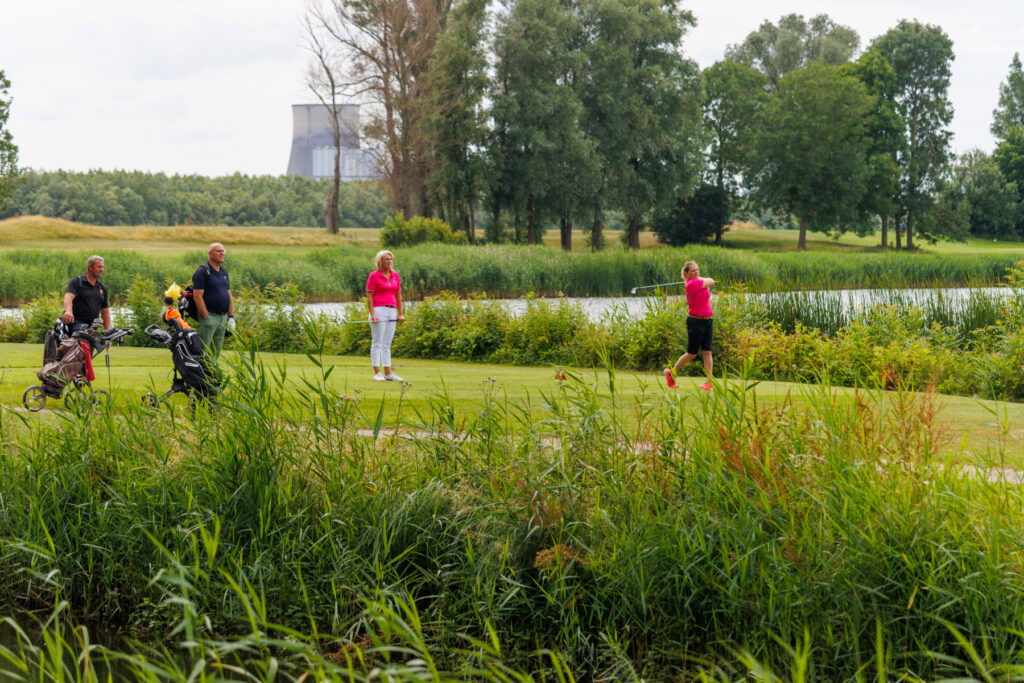 9 | 18 holes (grote baan)