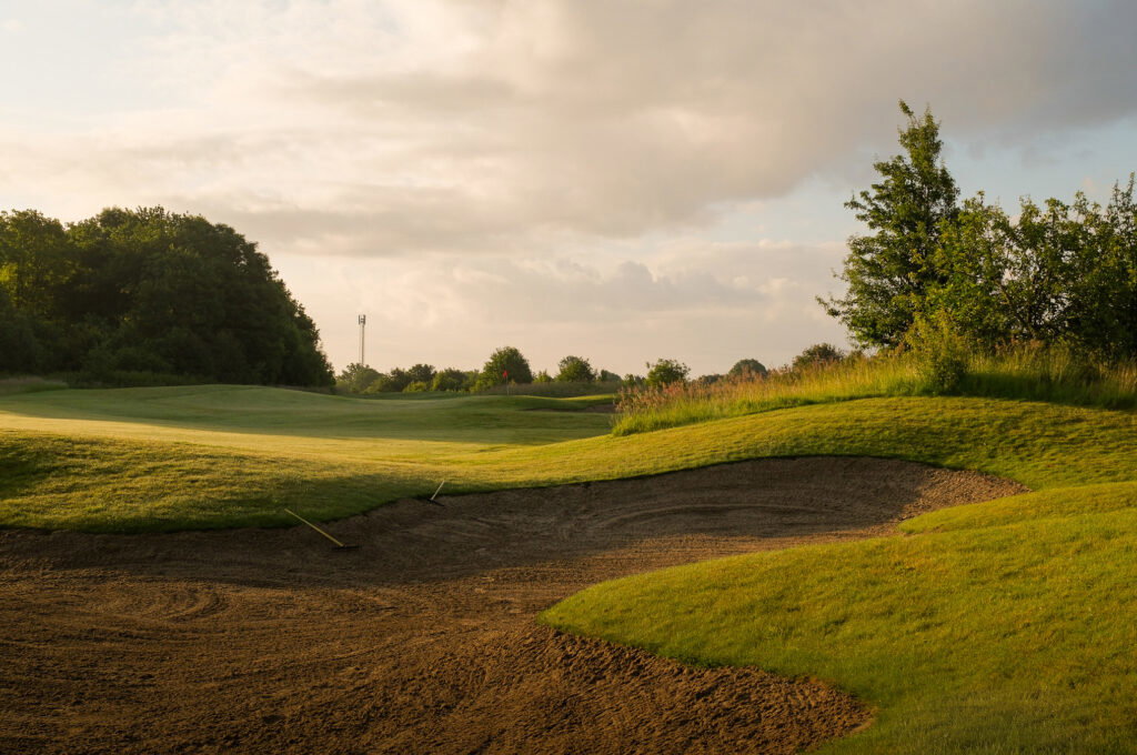 9 holes: blauw (Limburg)